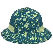 Load image into Gallery viewer, Performance Bucket Hat
